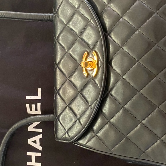 Vintage Chanel Cross Body - Picture 11 of 11